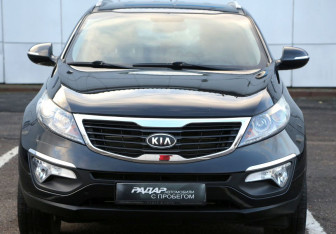 Подержанный автомобиль Kia Sportage 2012 года (2 фото)