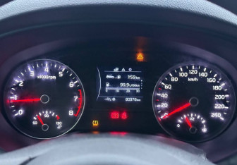 Подержанный автомобиль Kia Sportage 2018 года (16 фото)