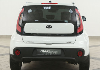Подержанный автомобиль Kia Soul 2018 года (3 фото)