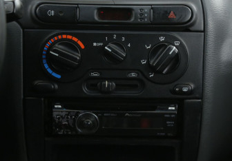 Подержанный автомобиль Chevrolet Lanos 2008 года (13 фото)