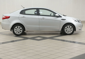 Подержанный автомобиль Kia Rio Sedan 2014 года (5 фото)
