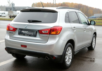 Подержанный автомобиль Mitsubishi ASX 2013 года (6 фото)