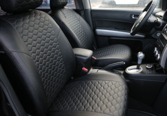 Подержанный автомобиль Nissan X-Trail 2013 года (10 фото)