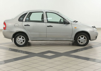 Подержанный автомобиль LADA (ВАЗ) Kalina Sedan 2010 года (5 фото)
