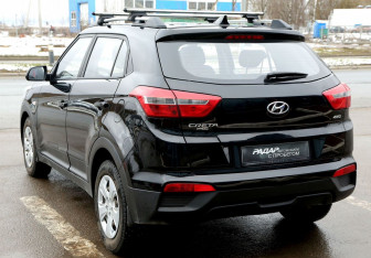 Подержанный автомобиль Hyundai Creta 2017 года (4 фото)
