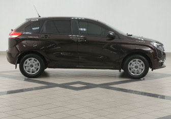 Подержанный автомобиль LADA (ВАЗ) XRAY 2018 года (5 фото)