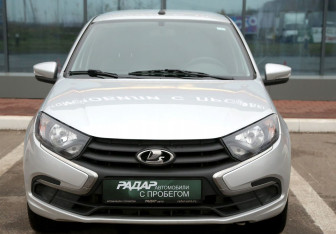 Подержанный автомобиль LADA (ВАЗ) Granta Liftback 2023 года (2 фото)