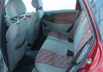 Подержанный автомобиль LADA (ВАЗ) Kalina Wagon 2009 года (12 фото)