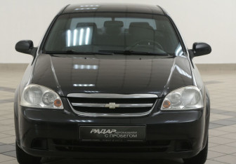 Подержанный автомобиль Chevrolet Lacetti Sedan 2007 года (6 фото)