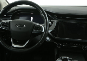 Подержанный автомобиль Omoda S5 2023 года (14 фото)