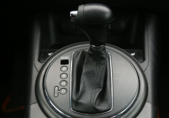 Подержанный автомобиль Kia Sportage 2013 года (13 фото)
