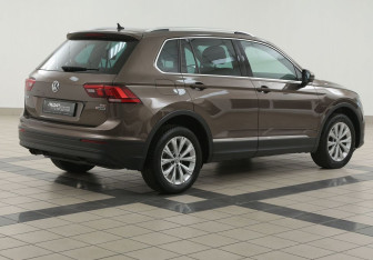 Подержанный автомобиль Volkswagen Tiguan 2017 года (4 фото)
