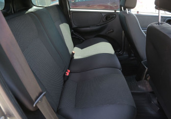 Подержанный автомобиль Chevrolet Niva 2013 года (11 фото)