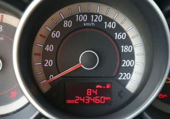 Подержанный автомобиль Kia Cerato Sedan 2010 года (18 фото)