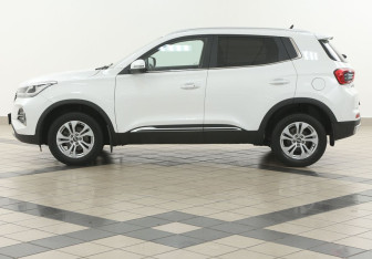 Подержанный автомобиль Chery Tiggo 4 Pro 2023 года (7 фото)