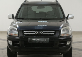 Подержанный автомобиль Kia Sportage 2007 года (6 фото)
