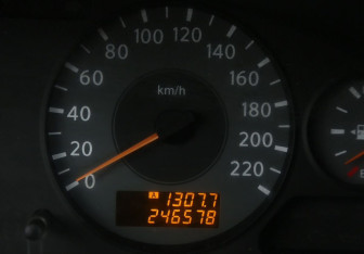 Подержанный автомобиль Nissan Almera Classic 2007 года (17 фото)