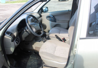 Подержанный автомобиль LADA (ВАЗ) Kalina Wagon 2011 года (10 фото)