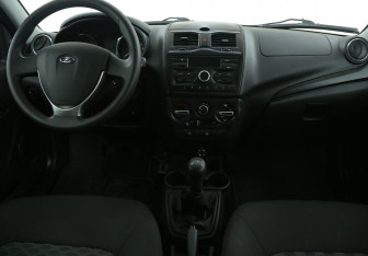 Подержанный автомобиль LADA (ВАЗ) Granta Sedan 2021 года (12 фото)