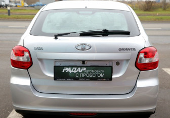 Подержанный автомобиль LADA (ВАЗ) Granta Liftback 2016 года (5 фото)