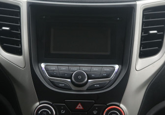 Подержанный автомобиль Changan CS35 2014 года (13 фото)