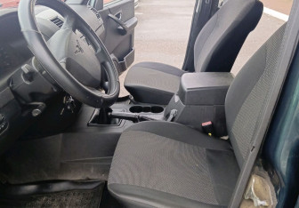 Подержанный автомобиль УАЗ Patriot 2015 года (17 фото)