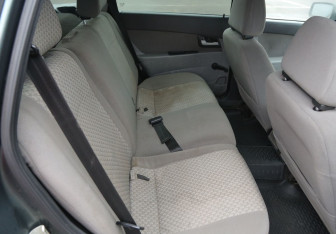 Подержанный автомобиль LADA (ВАЗ) Priora Wagon 2010 года (11 фото)