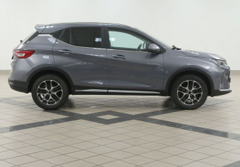 Подержанный автомобиль Jetour X50 2024 года (5 фото)