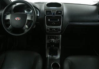 Подержанный автомобиль Geely Emgrand EC7 Sedan 2013 года (12 фото)