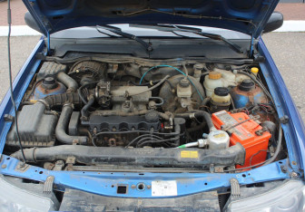 Подержанный автомобиль Daewoo Nexia Sedan 2012 года (13 фото)