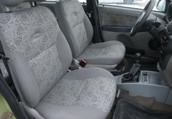 Подержанный автомобиль LADA (ВАЗ) Kalina Sedan 2006 года (10 фото)