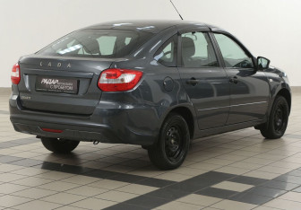 Подержанный автомобиль LADA (ВАЗ) Granta Liftback 2020 года (4 фото)