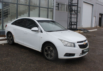Подержанный автомобиль Chevrolet Cruze Sedan 2012 года (1 фото)