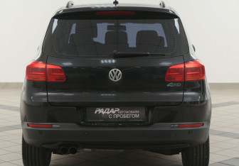 Подержанный автомобиль Volkswagen Tiguan 2014 года (3 фото)