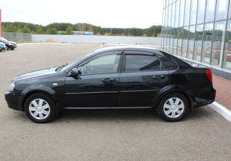 Подержанный автомобиль Chevrolet Lacetti Sedan 2008 года (4 фото)