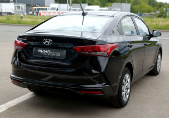 Подержанный автомобиль Hyundai Solaris Sedan 2021 года (6 фото)