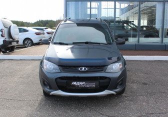 Подержанный автомобиль LADA (ВАЗ) Kalina Wagon 2018 года (2 фото)