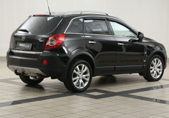 Подержанный автомобиль Opel Antara 2007 года (4 фото)