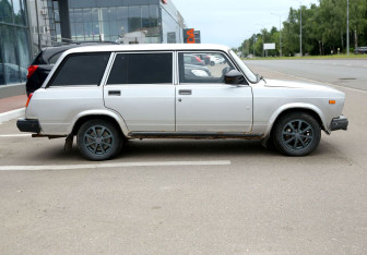 Подержанный автомобиль LADA (ВАЗ) 2104 2007 года (7 фото)