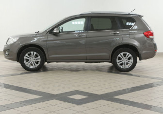 Подержанный автомобиль Great Wall Hover H6 2014 года (7 фото)