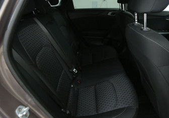 Подержанный автомобиль Kia Ceed Wagon 2019 года (20 фото)