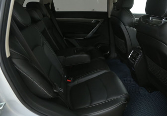Подержанный автомобиль Geely Atlas Pro 2023 года (11 фото)