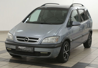 Подержанный автомобиль Opel Zafira Compactvan 2004 года (8 фото)