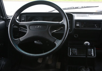 Подержанный автомобиль LADA (ВАЗ) 2104 2000 года (14 фото)
