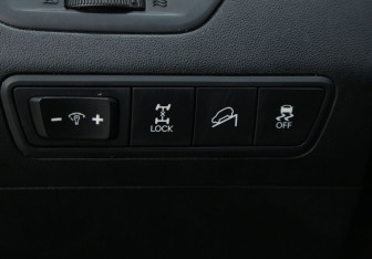 Подержанный автомобиль Hyundai ix35 2012 года (19 фото)