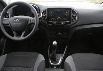 Подержанный автомобиль LADA (ВАЗ) XRAY 2021 года (12 фото)