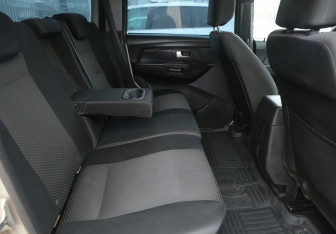 Подержанный автомобиль УАЗ Patriot 2016 года (11 фото)