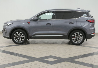 Подержанный автомобиль Chery Tiggo 7 Pro Max 2022 года (8 фото)