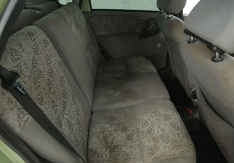 Подержанный автомобиль LADA (ВАЗ) Kalina Sedan 2006 года (11 фото)