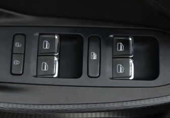 Подержанный автомобиль Chery Tiggo 4 2020 года (18 фото)